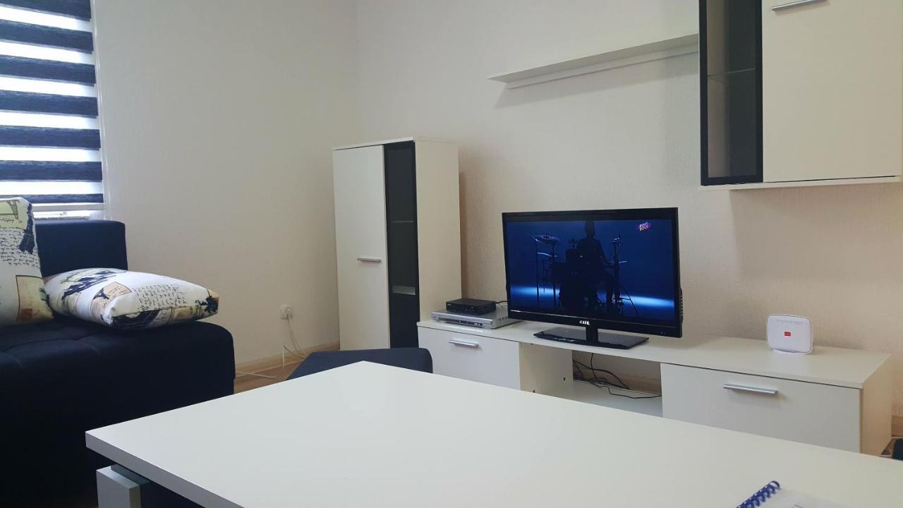 Apartman Kosuta 2 เทียนทิชเท ภายนอก รูปภาพ